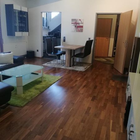 Appartamento Klagenfurt'S Loft Klagenfurt am Woerthersee Esterno foto